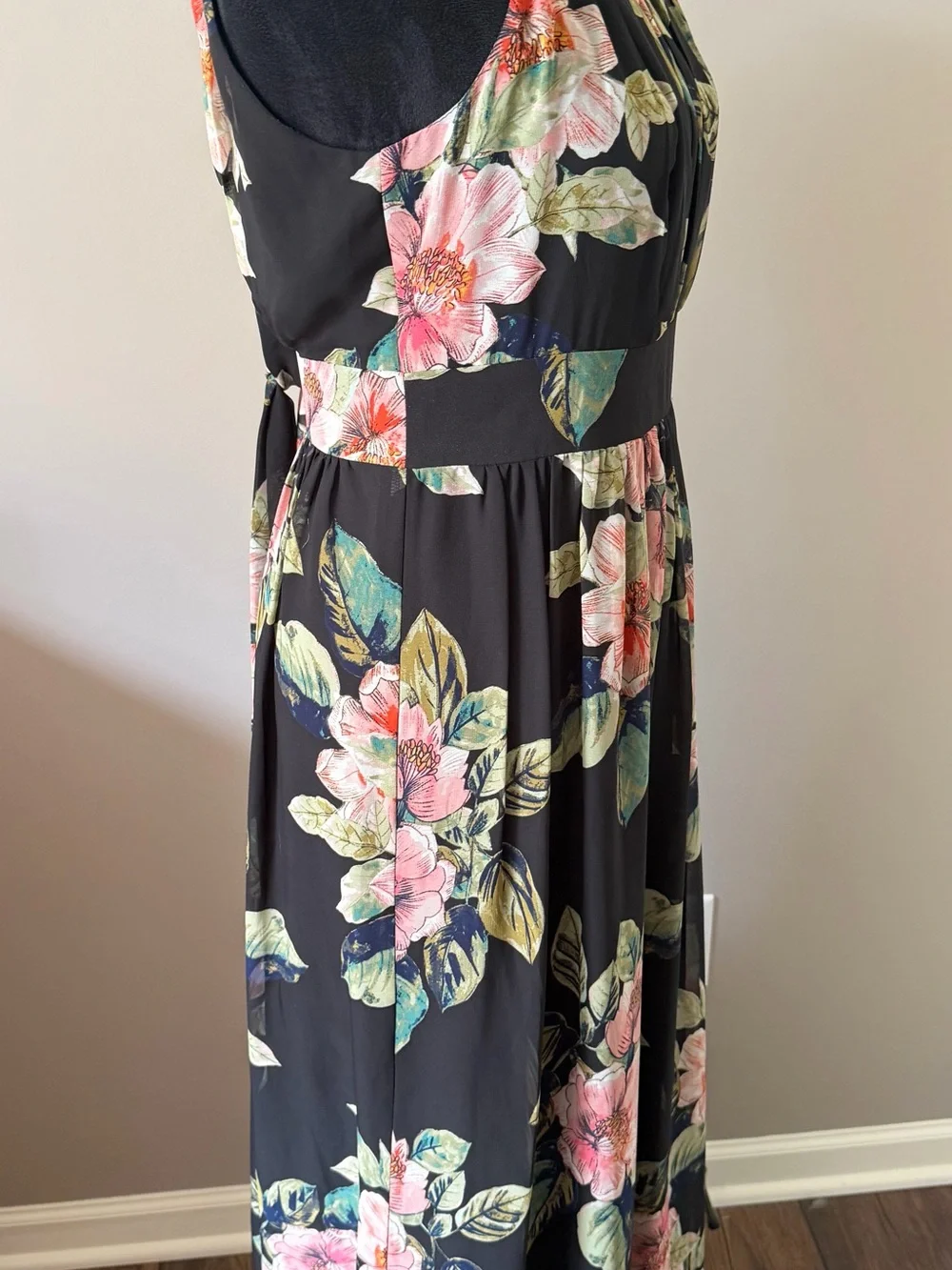 INC International Concepts Floral Halter Maxi Dress Black Pink Floral Size 10